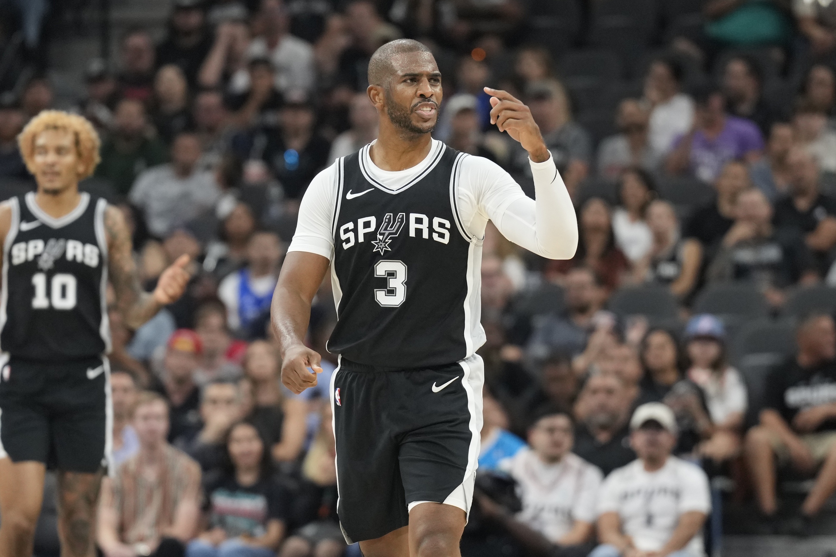 保羅:索漢是個(gè)充滿活力的球員 他對(duì)楊的防守非常不錯(cuò)